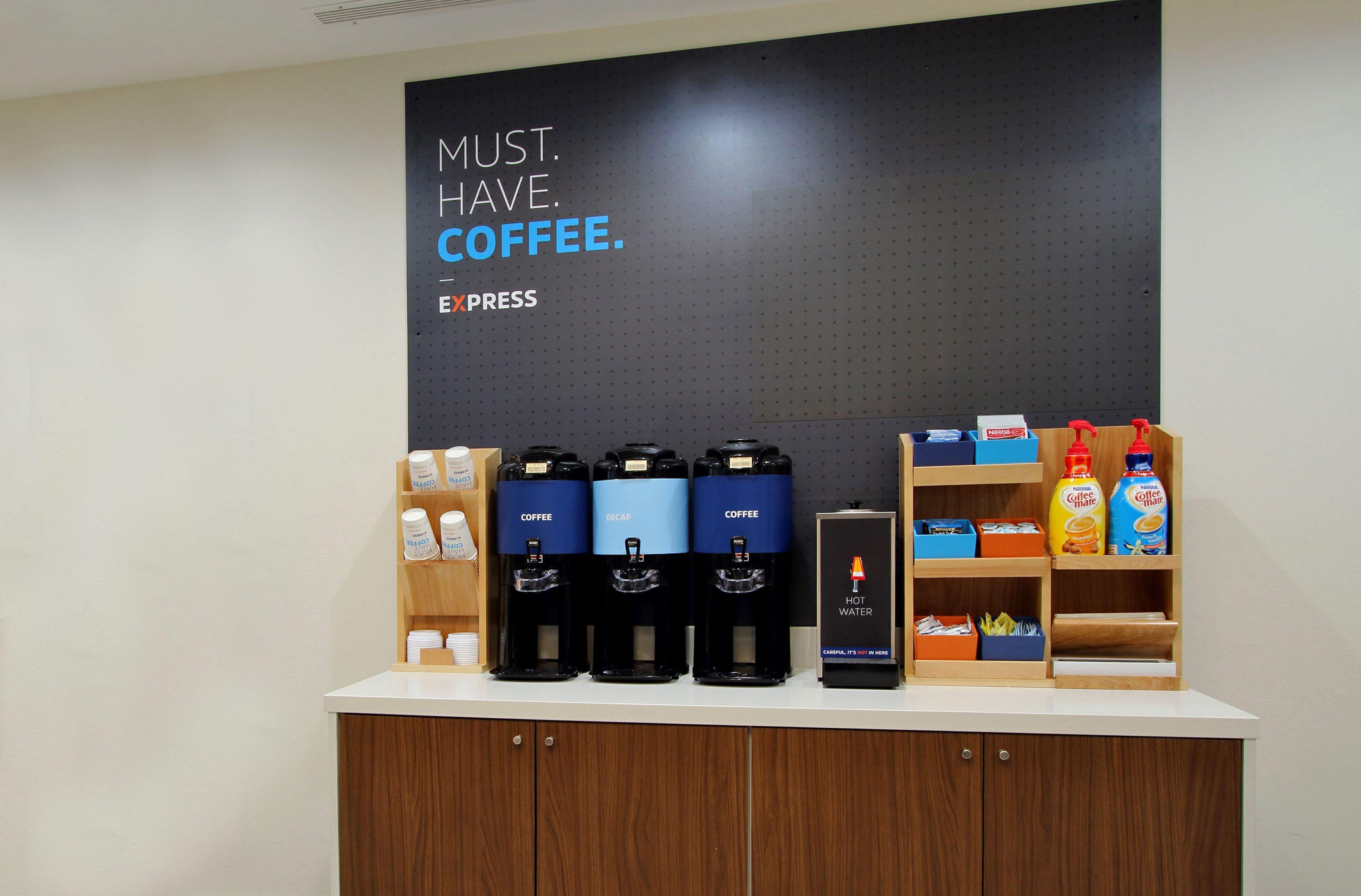 Holiday Inn Express Hotel & Suites Wichita Northeast By Ihg Bagian luar foto